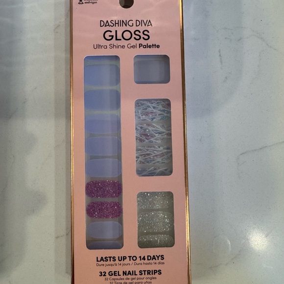 Dashing Diva Gloss Ultra Shine Gel Palette - Purple and Silver Press-On Nails - Picture 1 of 1